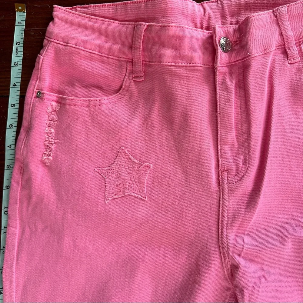 Pink Ankle Cropped Distressed Jeans